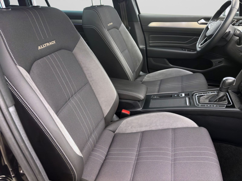 Bild 16: Volkswagen Passat Variant 2.0 TDI DSG 4M ALLTRACK PANO AHK NAVI HuD