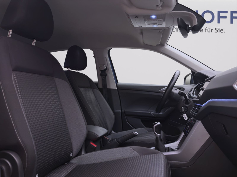 Bild 16: Volkswagen T-Cross 1.0 TSI ACTIVE AHK NAVI ACC SITZHZG