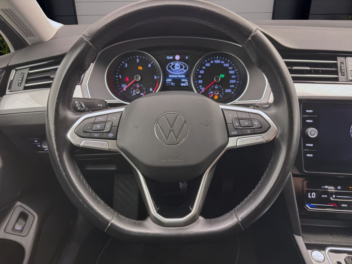 Thumb 11: Volkswagen Passat Variant 2.0 TDI DSG BUSINESS AHK NAVI ACC LED