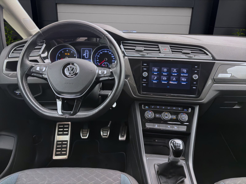 Bild 13: Volkswagen Touran 1.5 TSI IQ.DRIVE NAVI ACC SITZHZG KLIMA