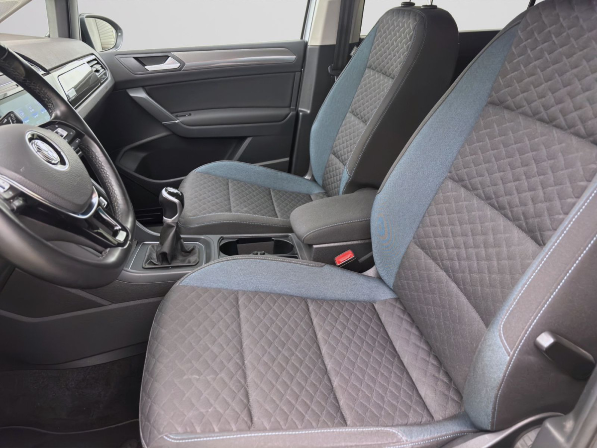 Thumb 9: Volkswagen Touran 1.5 TSI IQ.DRIVE NAVI ACC SITZHZG KLIMA