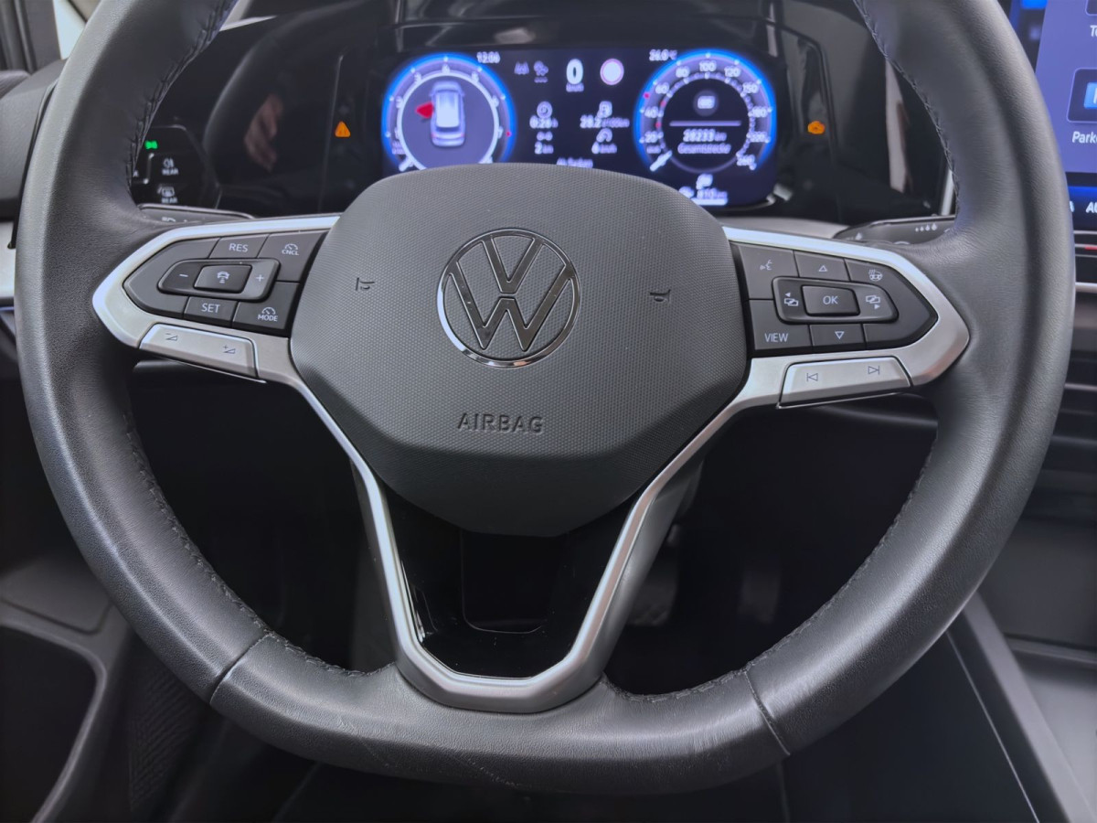 Thumb 12: Volkswagen Golf Variant 1.5 eTSI DSG LIFE AHK NAVI SITZHZG ACC