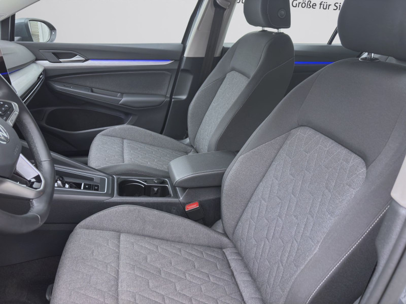 Bild 9: Volkswagen Golf Variant 1.5 eTSI DSG LIFE AHK NAVI SITZHZG ACC