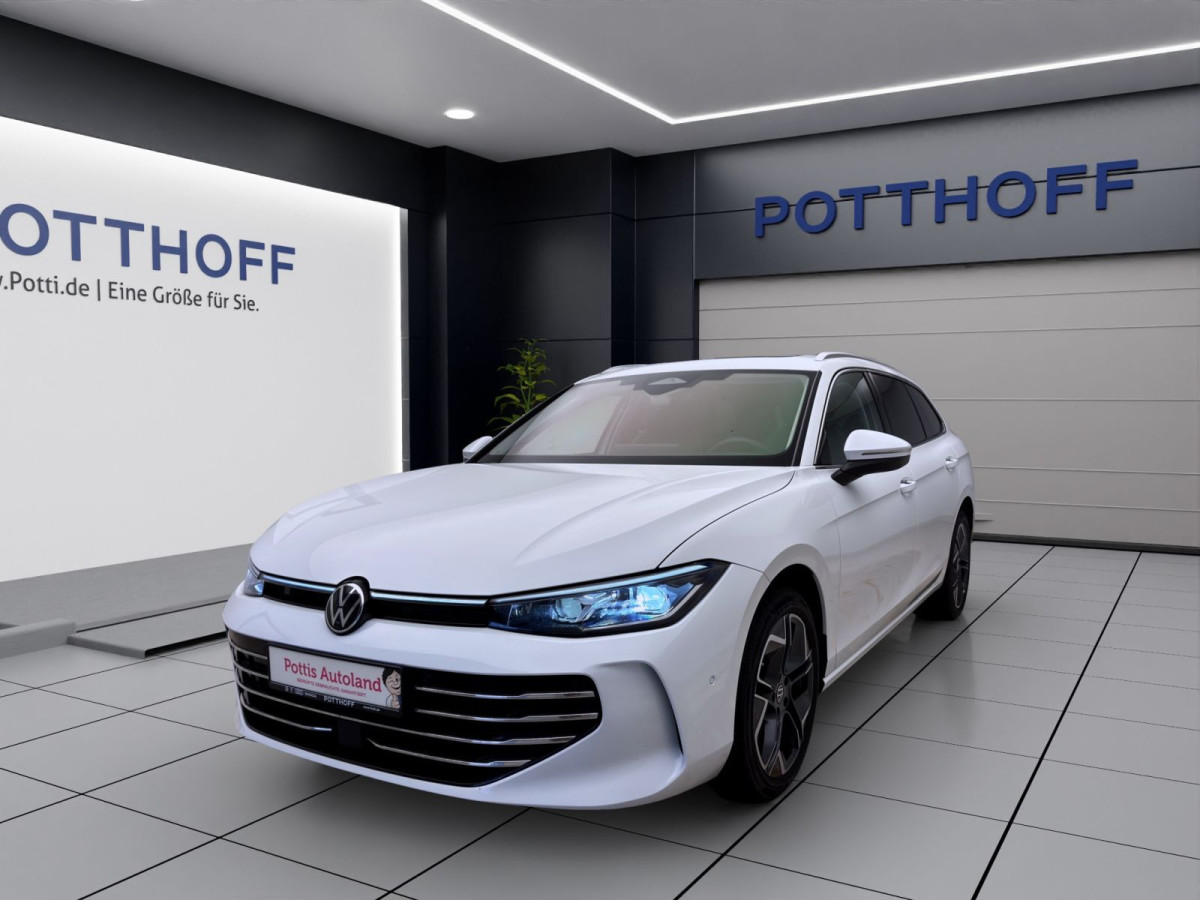 Thumb 1: Volkswagen Passat Variant 2.0 TDI DSG ELEGANCE STDHZG PANO AHK NAVI