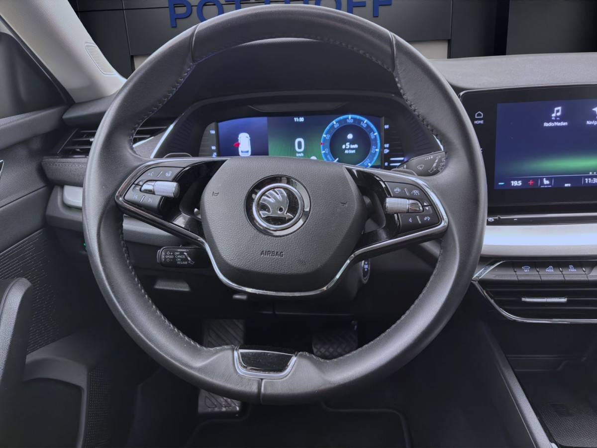Thumb 11: Škoda Octavia Combi 2.0 TDI DSG SELECTION PLUS NAVI AHK KLIMA SHZG
