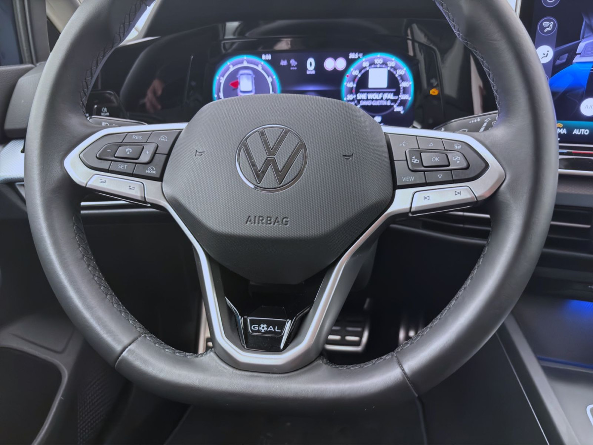Thumb 12: Volkswagen Golf 1.5 eTSI DSG GOAL AHK NAVI IQ.LIGHT KAMERA