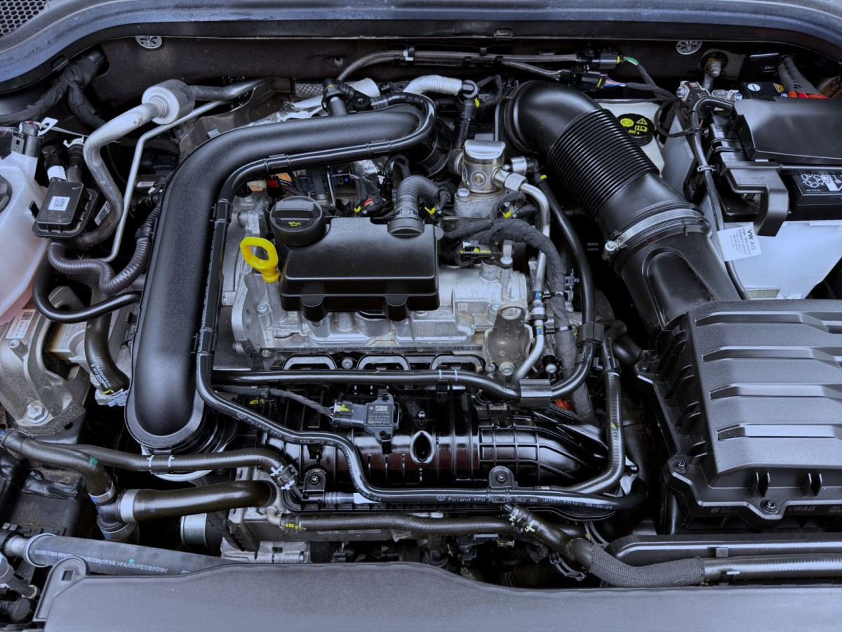 Thumb 18: Škoda Kamiq 1.0 TSI SELECTION NAVI PDC LED SITZHZG
