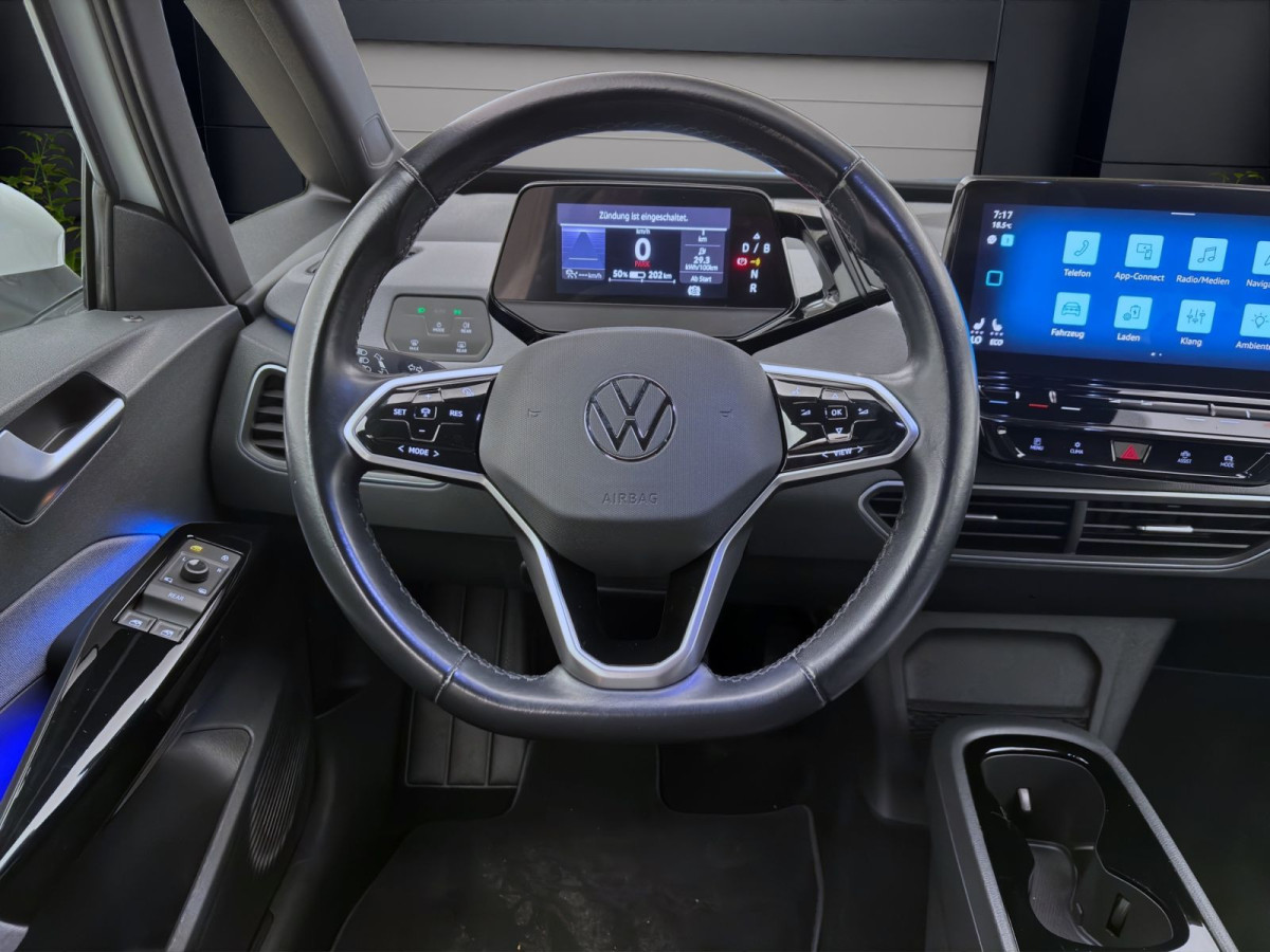 Thumb 11: Volkswagen ID.3 PRO PERFORMANCE LIFE NAVI PDC LED SITZHZG