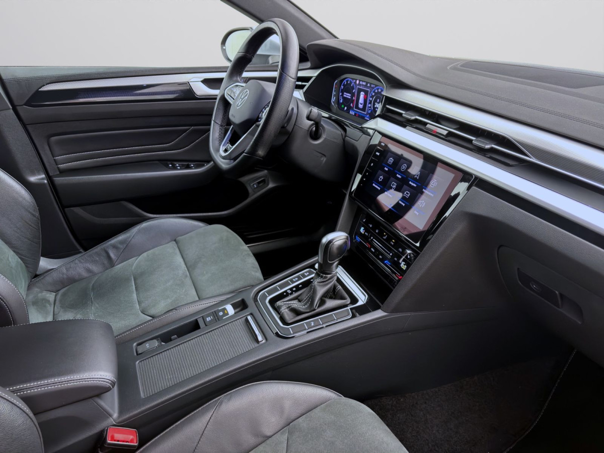 Thumb 17: Volkswagen Arteon Shooting Brake 2.0 TSI DSG 4M R-LINE AHK NAVI IQ.LIGHT