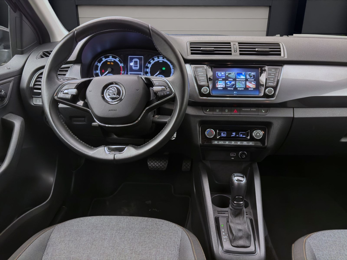 Thumb 13: Škoda Fabia Combi 1.0 TSI DSG BEST OF NAVI LED PDC SITZHZG