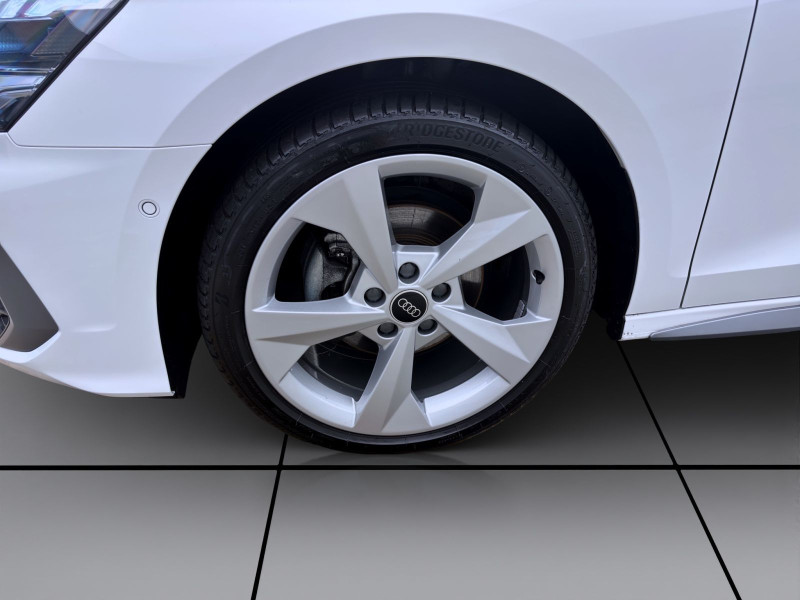 Bild 8: Audi A3 Limousine 30 TDI S LINE STDHZG PANO NAVI HuD