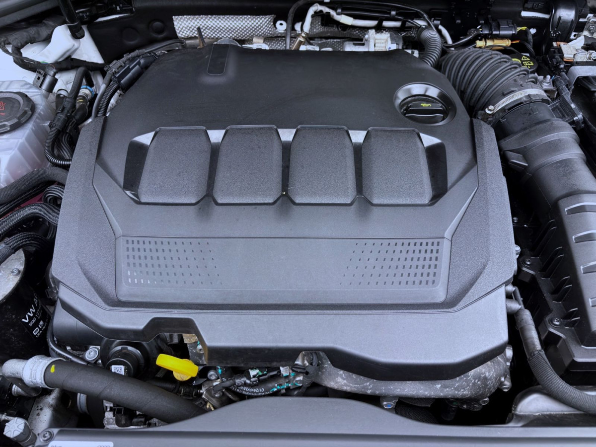 Thumb 18: Audi A3 Limousine 30 TDI S LINE STDHZG PANO NAVI HuD