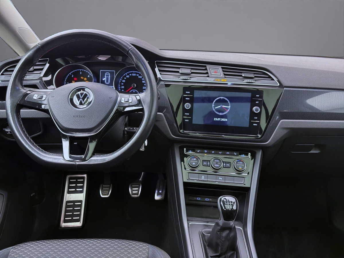Thumb 13: Volkswagen Touran 2.0 TDI UNITED PANO AHK NAVI SITZHZG