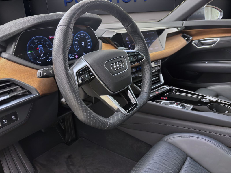 Bild 13: Audi e-tron GT Q PANO NAVI B&O HuD LED SITZHZG