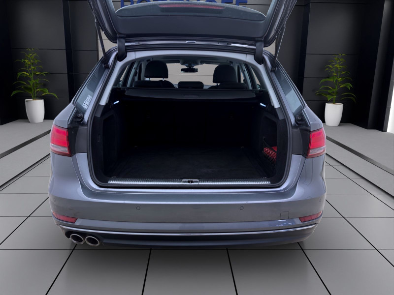 Bild 4: Audi A4 Avant 2.0 TDI Q DESIGN PANO AHK NAVI XENON