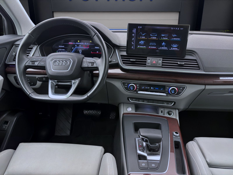 Bild 13: Audi Q5 40 TDI Q ADVANCED PANO MATRIX NAVI PDC