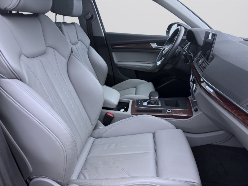 Bild 16: Audi Q5 40 TDI Q ADVANCED PANO MATRIX NAVI PDC