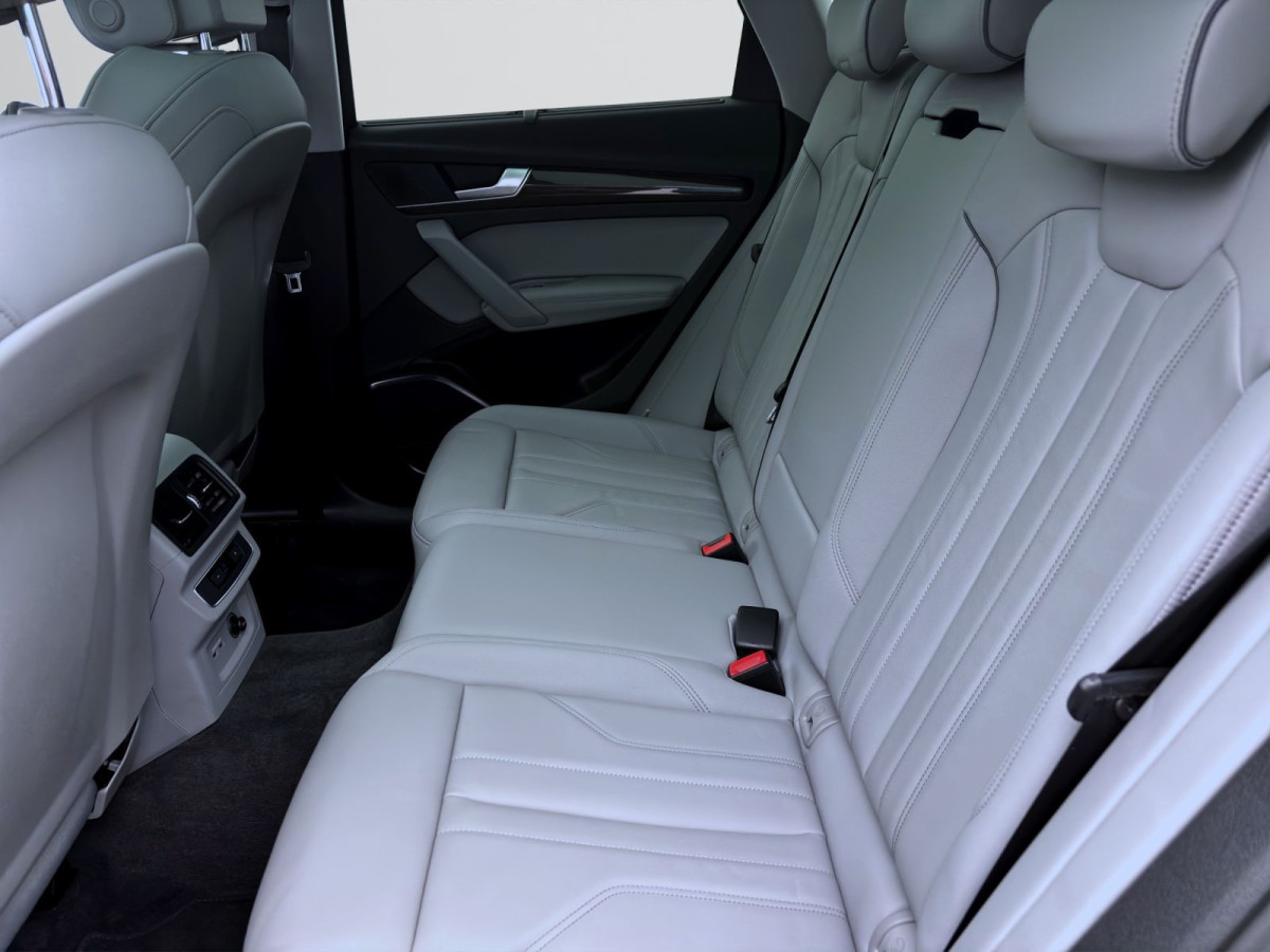 Thumb 15: Audi Q5 40 TDI Q ADVANCED PANO MATRIX NAVI PDC