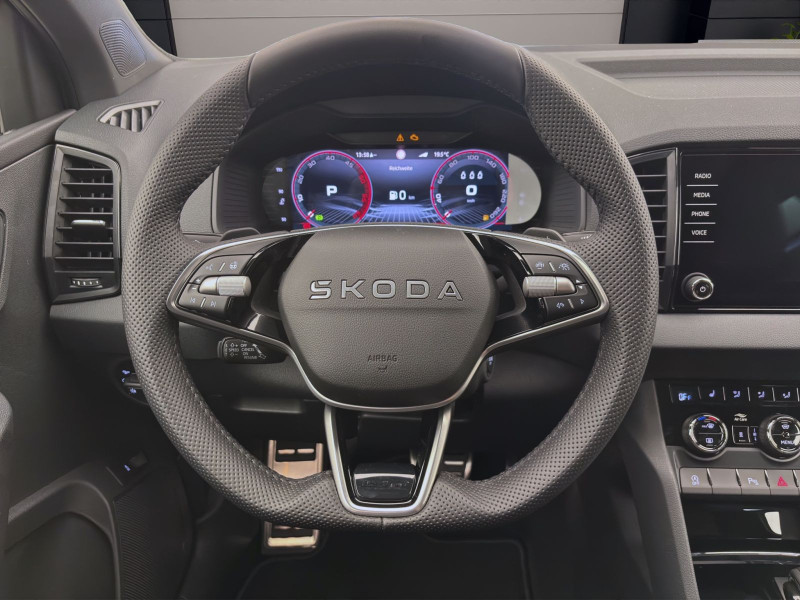 Bild 11: Škoda KAROQ SPORTLINE 4X4 DSG AHK PANO STANDH NAV KAM pACC 19"