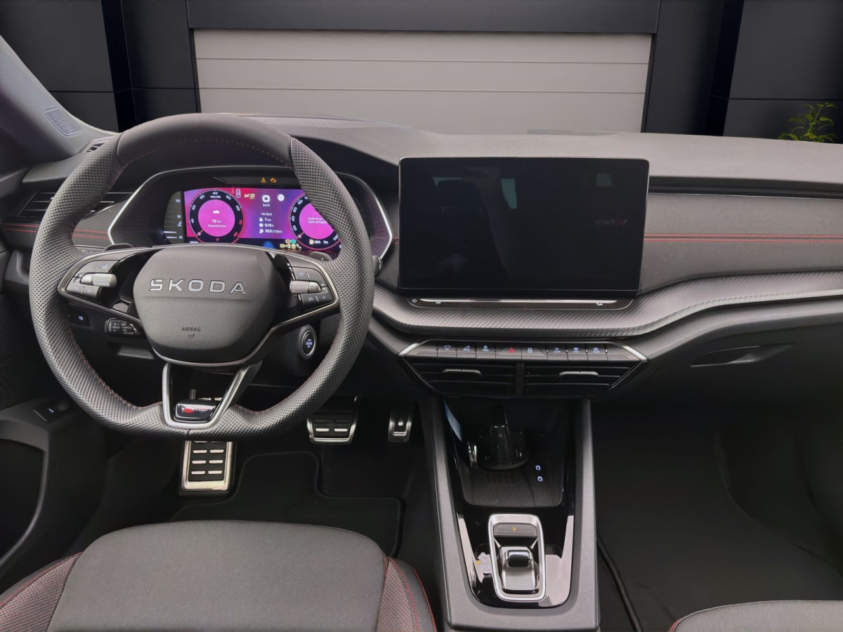 Thumb 13: Škoda OCTAVIA COMBI RS AHK NAV+ ASSISTENZ+ KOMFORT WINTER