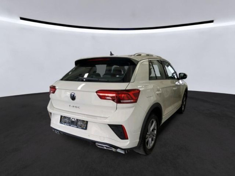 Bild 4: Volkswagen T-Roc 1.0 TSI R-LINE PDC SITZHZG LED+ DAB+