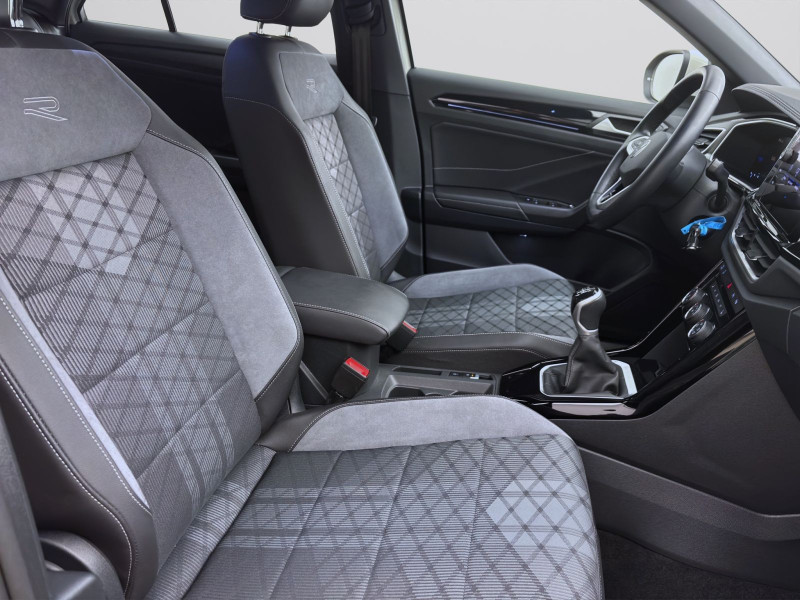 Bild 16: Volkswagen T-Roc 1.0 TSI R-LINE PDC SITZHZG LED+ DAB+