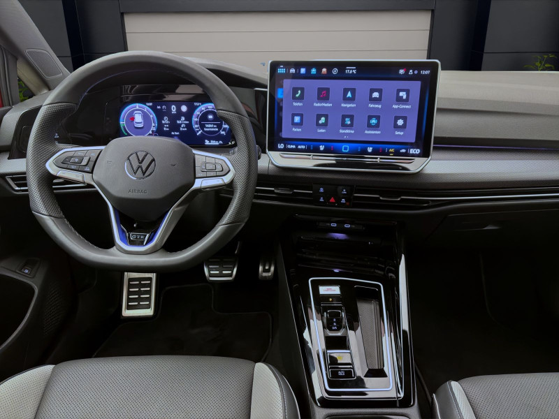 Bild 13: Volkswagen Golf 1.5 TSI eHybrid DSG GTE AHK NAVI KAMERA IQ.LIGHT