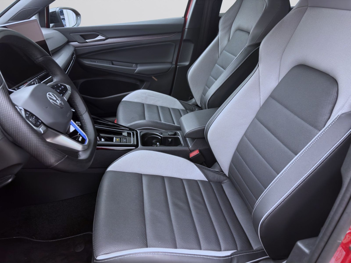 Thumb 9: Volkswagen Golf 1.5 TSI eHybrid DSG GTE AHK NAVI KAMERA IQ.LIGHT