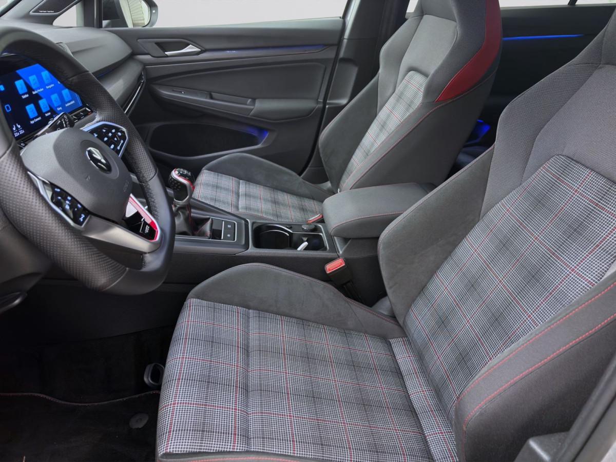 Thumb 9: Volkswagen Golf GTI IQ.LIGHT NAVI SITZHZG PDC
