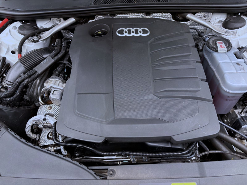 Bild 18: Audi A6 Avant 40 TDI Q S LINE STDHZG PANO AHK HD-MATRIX