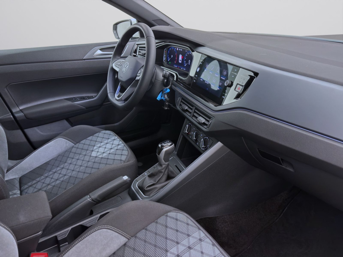 Thumb 17: Volkswagen Polo 1.0 TSI R-LINE NAVI IQ.LIGHT KAMERA SITZHZG