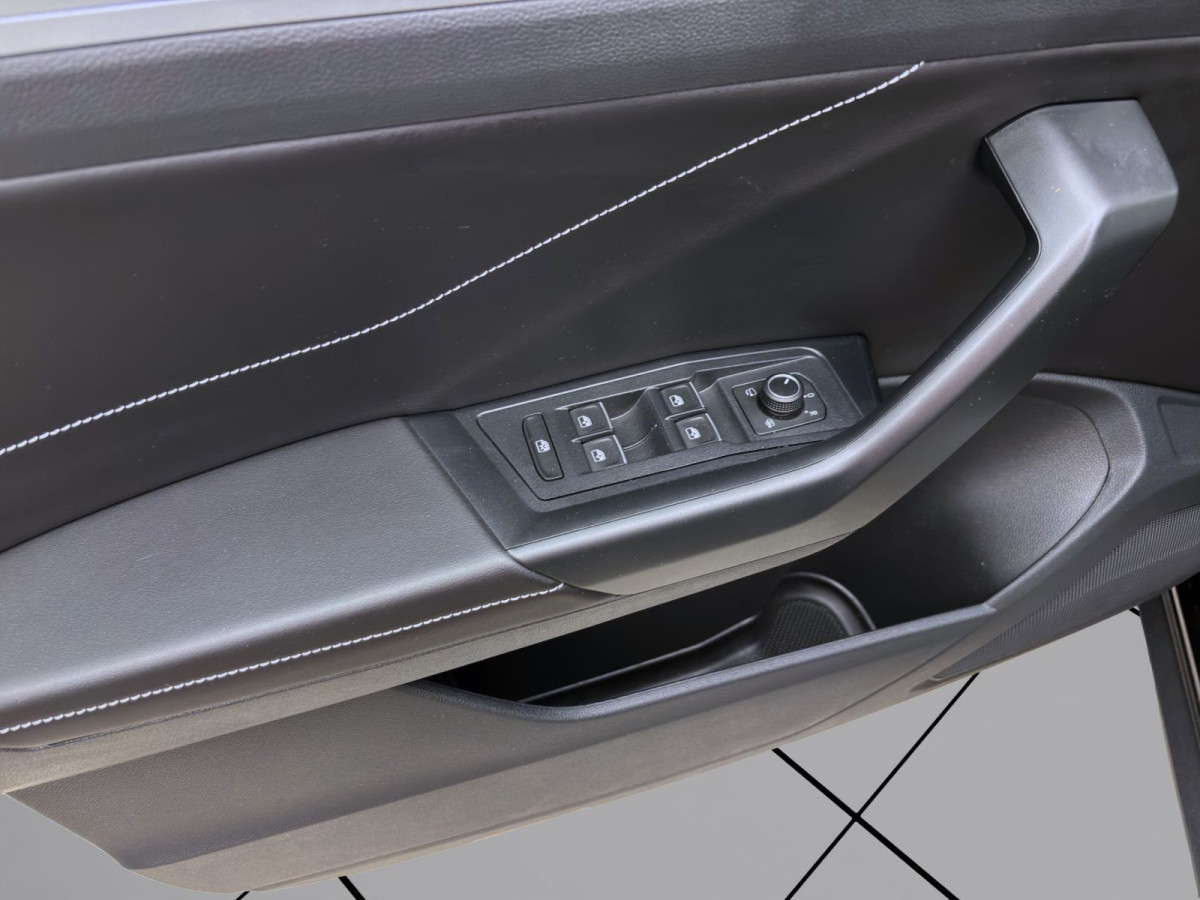 Thumb 10: Volkswagen T-Roc 2.0 TDI DSG GOAL KAMERA AHK NAVI KLIMA