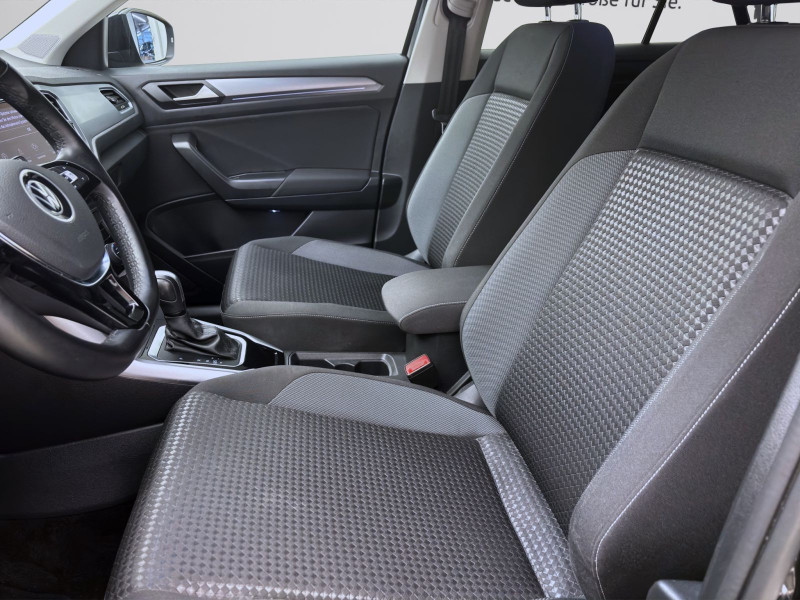 Bild 9: Volkswagen T-Roc 2.0 TDI DSG ACTIVE NAVI PDC SITZHZG DAB+