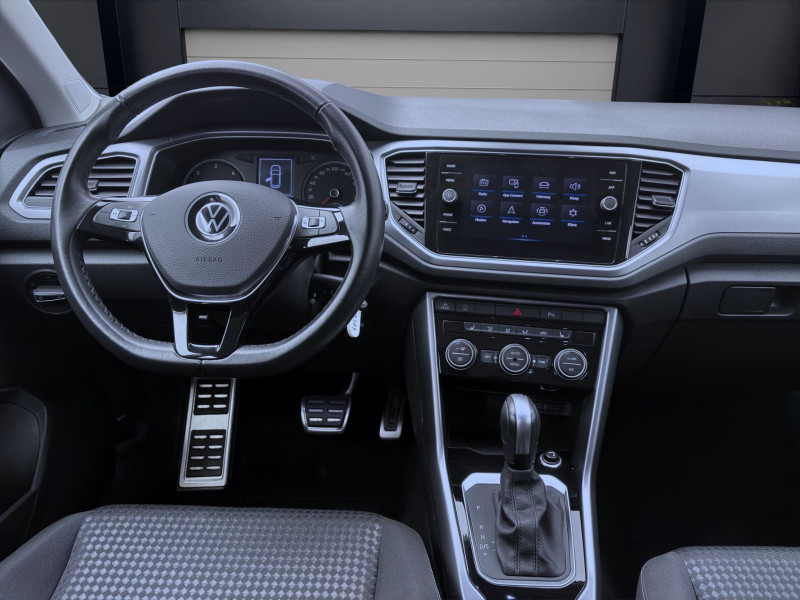 Bild 13: Volkswagen T-Roc 2.0 TDI DSG ACTIVE NAVI PDC SITZHZG DAB+