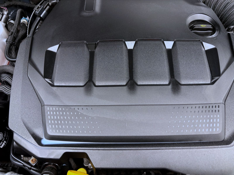 Bild 18: Volkswagen T-Roc 2.0 TDI DSG ACTIVE NAVI PDC SITZHZG DAB+