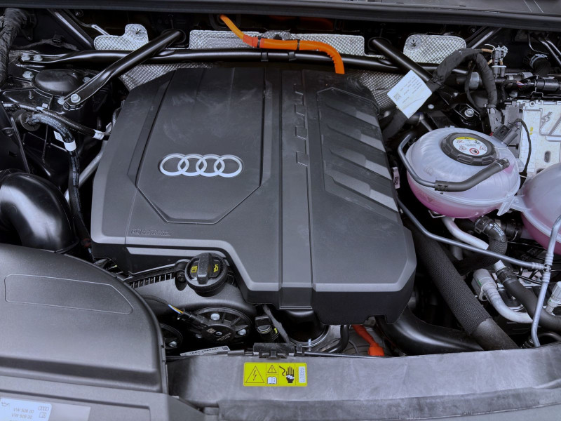 Bild 18: Audi Q5 55 TFSIe Q S LINE NAVI LED VIRTUAL SITZHZG