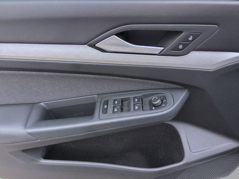 Bild 10: Volkswagen Golf 1.5 TSI LIFE NAVI HuD SITZHZG KAMERA