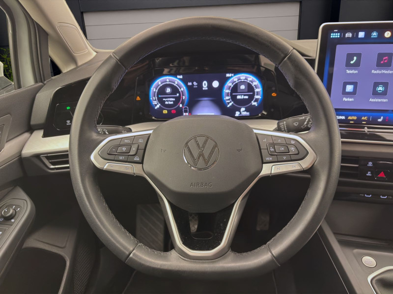 Bild 11: Volkswagen Golf 1.5 TSI LIFE NAVI HuD SITZHZG KAMERA