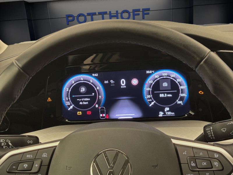 Bild 12: Volkswagen Golf 1.5 TSI LIFE NAVI HuD SITZHZG KAMERA