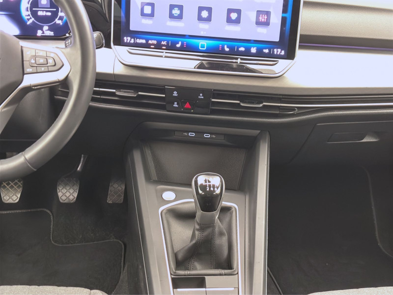 Bild 14: Volkswagen Golf 1.5 TSI LIFE NAVI HuD SITZHZG KAMERA
