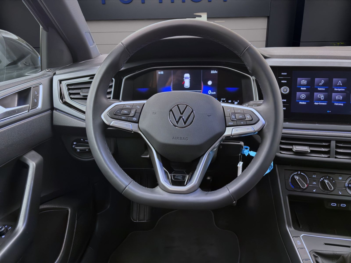 Thumb 11: Volkswagen Taigo 1.0 TSI R-LINE IQ.LIGHT KAMERA KLIMA SITZHZG