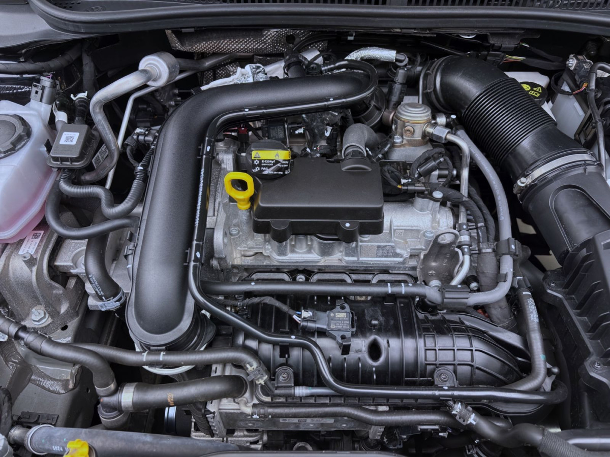 Thumb 17: Volkswagen Taigo 1.0 TSI R-LINE IQ.LIGHT KAMERA KLIMA SITZHZG