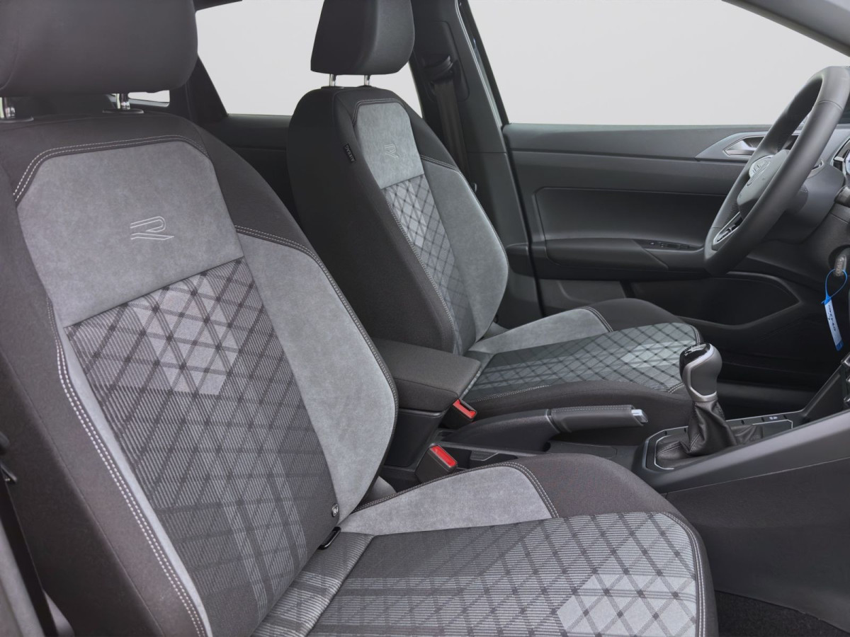 Thumb 15: Volkswagen Taigo 1.0 TSI R-LINE IQ.LIGHT KAMERA KLIMA SITZHZG