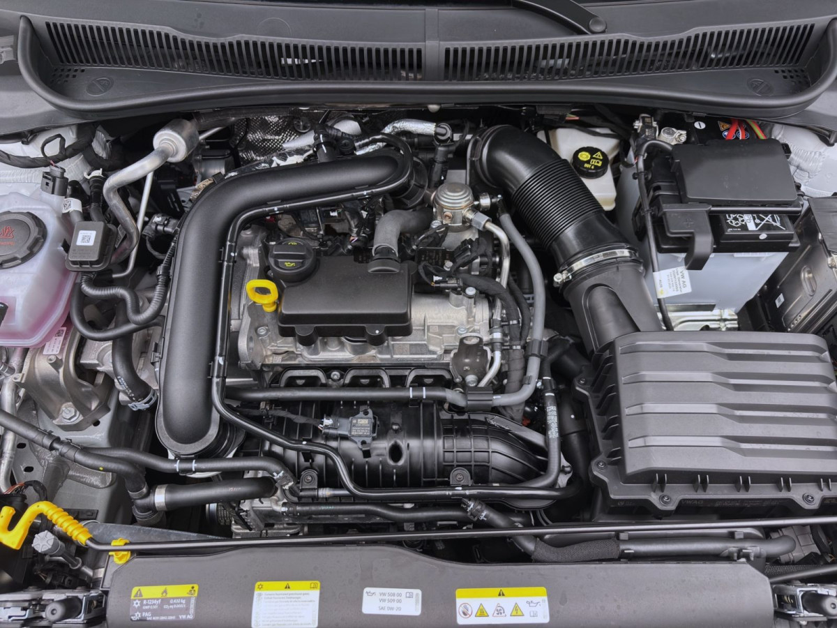 Thumb 17: Volkswagen Taigo 1.0 TSI R-LINE IQ.LIGHT KAMERA SITZHZG KLIMA