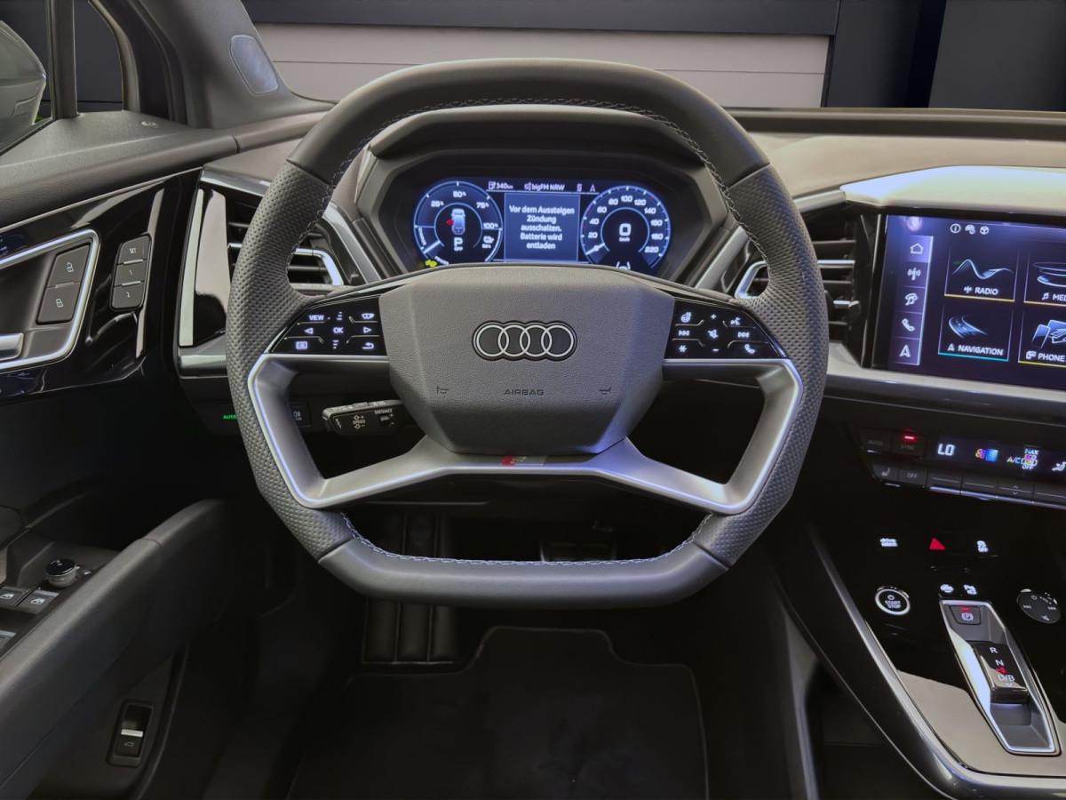 Thumb 11: Audi Q4 e-tron 40 AHK MATRIX NAVI HuD VIRTUAL
