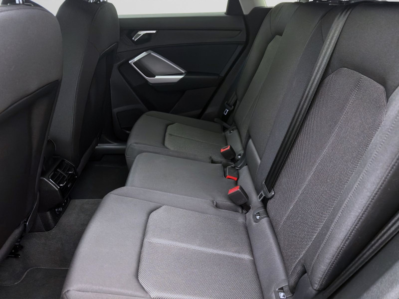 Bild 15: Audi Q3 35 TFSI ADVANCED AHK NAVI LED SITZHZG