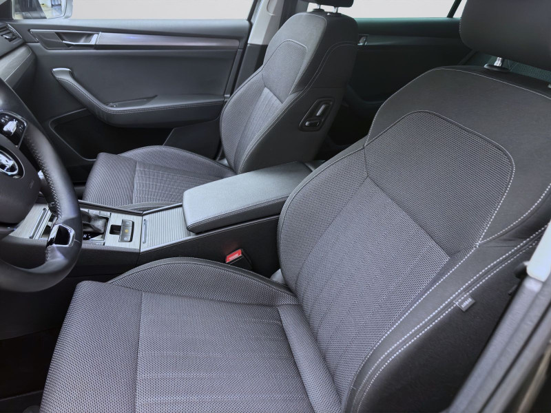 Bild 9: Škoda Superb Combi 2.0 TDI DSG STYLE NAVI KAMERA PDC SITZHZG