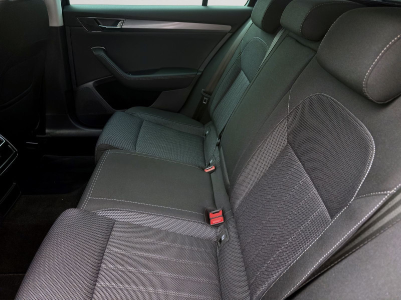 Bild 15: Škoda Superb Combi 2.0 TDI DSG STYLE NAVI KAMERA PDC SITZHZG
