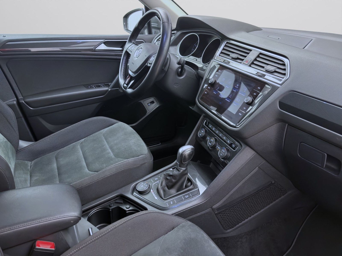 Thumb 17: Volkswagen Tiguan Allspace 2.0 TSI DSG 4M HIGHLINE NAVI DCC SITZHZG PDC