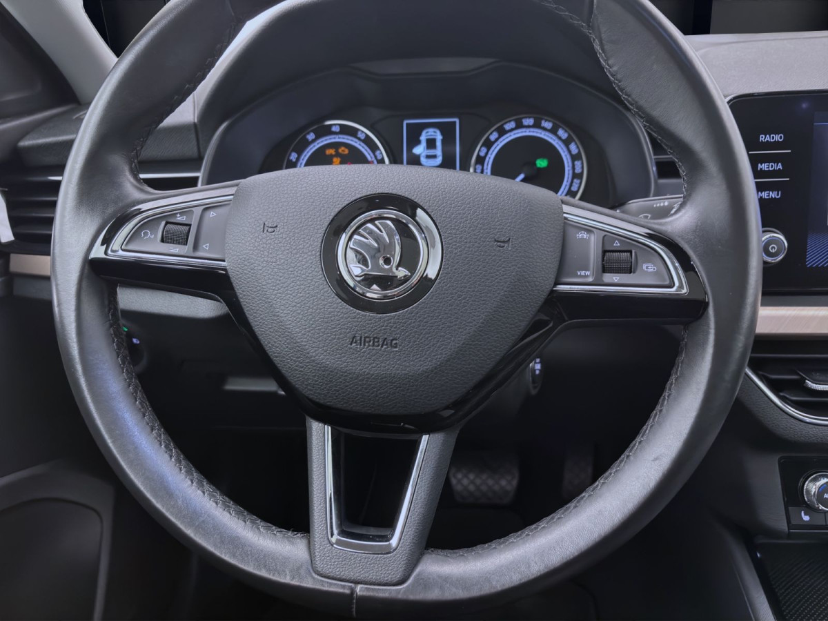 Thumb 12: Škoda Scala 1.5 TSI DSG STYLE PANO SITZHZG PDC LED